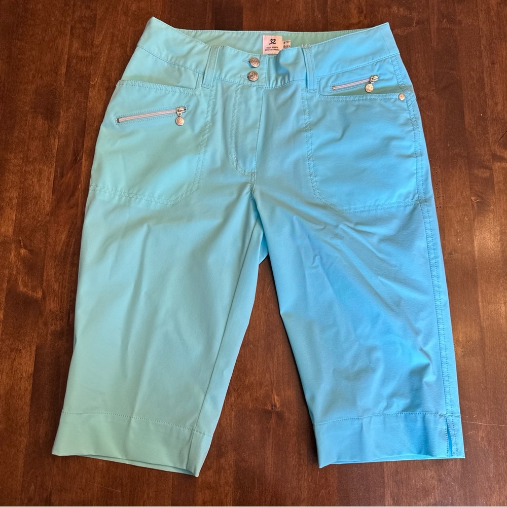 Daily Sports Sweden Womens 6 Miracle Capri Shorts‎ Blue Golf Outdoor Spring